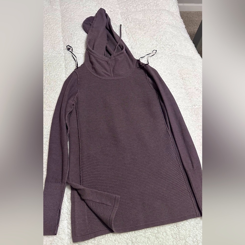 Sweater perfect to fall weather!